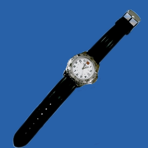 [UNIQUE] Swiss-Military-HANOWA Watch - Picture 4 of 8